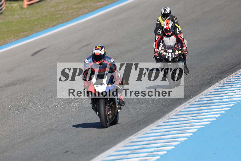 /Archiv-2025/02 28.-31.01.2025 Moto Center Thun Jerez/blau-blue/241